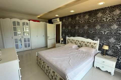 3+1 Villa  i Kargicak, Alanya, Antalya, Tyrkiet Nr. 213736 - 24