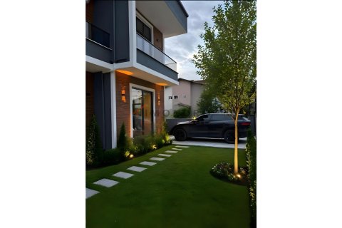 Villa  5+1  Silivri, İstanbul, Türkiye №224528