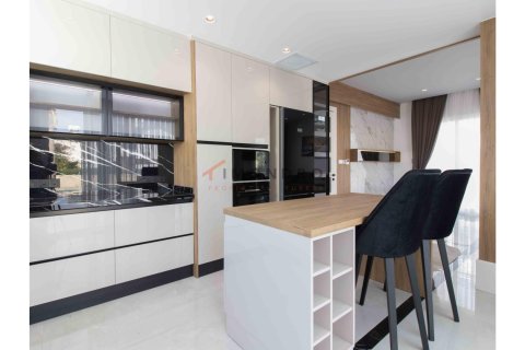 Villa for sale in Girne, Northern Cyprus, 4 bedrooms, 200m2, No. 224529 – photo 6