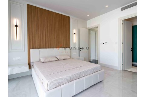 Villa for sale in Girne, Northern Cyprus, 4 bedrooms, 200m2, No. 224529 – photo 18