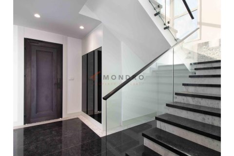Villa for sale in Girne, Northern Cyprus, 4 bedrooms, 200m2, No. 224529 – photo 13