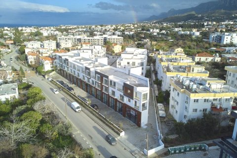 1+1 Lägenhet i Alsancak, Girne, Nr. 214354 - 2