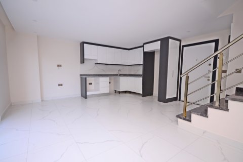 2+1 Leilighet  i Alanya, Antalya, Tyrkia Nr. 216742 - 6