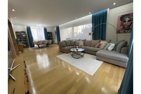 3+1 Lejlighed  i Konyaalti, Antalya, Tyrkiet Nr. 215014 - 2