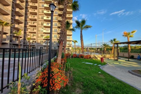 Продажа квартиры в Эрдемли, Мерсине, Турция 2 комн., 69м2, №227923 – фото 2