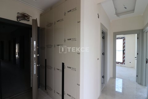 2+1 Leilighet  i Mersin, Tyrkia Nr. 237913 - 12