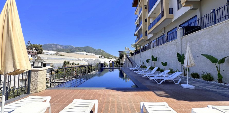 2+1 Lägenhet  i Oba, Antalya, Turkiet Nr. 225511
