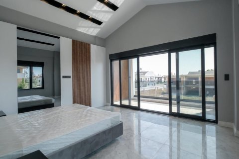 4+1 Villa i Antalya, Tyrkia Nr. 228540