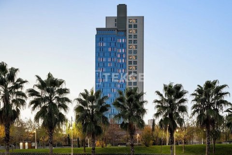Квартира  5+1 в Эсеньюрте, Стамбул, Турция №224401