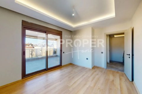 Продажа квартиры  в Муратпаше, Анталье, Турция 5 комн., 200м2, №100011 – фото 19