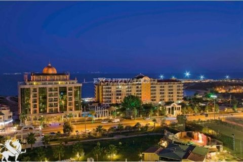 1+1 Apartment  in Didim, Aydin, Turkey No. 224573