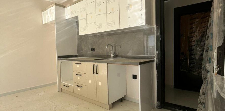 1+1 Leilighet  i Alanya, Antalya, Tyrkia Nr. 221874