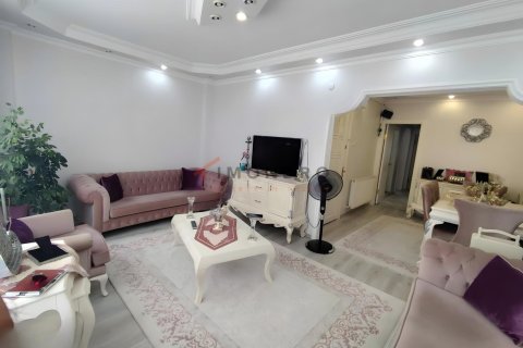 2+1 Leilighet i Fatih, Istanbul, Tyrkia Nr. 237932 - 5