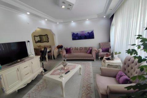 2+1 Leilighet i Fatih, Istanbul, Tyrkia Nr. 237932 - 2