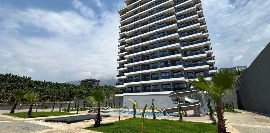 1+1 Lägenhet  i Mahmutlar, Antalya, Turkiet Nr. 219019