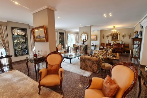 Villa for sale  in Sariyer, Istanbul, Turkey, 6 bedrooms, 800m2, No. 224525 – photo 12