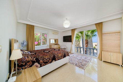 Villa for sale in Alanya, Antalya, Turkey, 4 bedrooms, 250m2, No. 216747 – photo 9