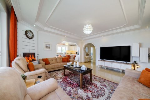 Villa for sale in Alanya, Antalya, Turkey, 4 bedrooms, 250m2, No. 216747 – photo 14