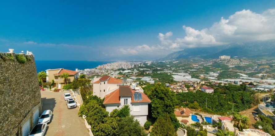 4+1 Villa in Alanya, Antalya, Turkey No. 216747