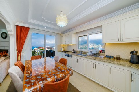 Villa for sale in Alanya, Antalya, Turkey, 4 bedrooms, 250m2, No. 216747 – photo 2