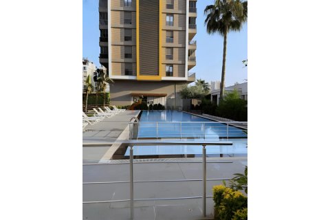 2+1 Leilighet  i Konyaalti, Antalya, Tyrkia Nr. 216103