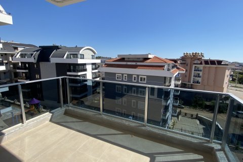Продажа квартиры в Оба, Анталье, Турция 3+1, 140м2, №110390 – фото 13