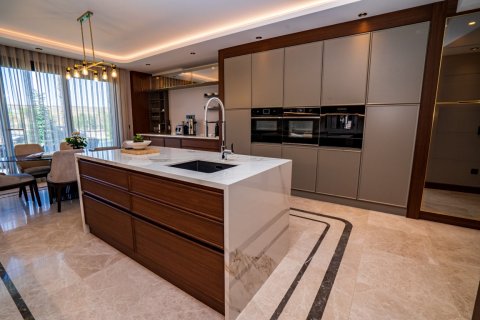 Villa 6+1 İstanbul, Türkiye №137039 - 14