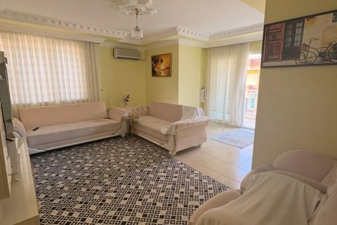 2+1 Lägenhet i Oba, Antalya, Turkiet Nr. 223338 - 2