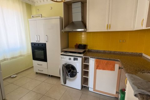 2+1 Lägenhet i Oba, Antalya, Turkiet Nr. 223338 - 3