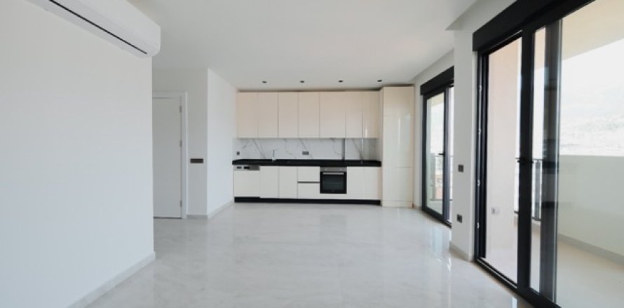 2+1 Apartment  in Antalya, Turkey No. 222541