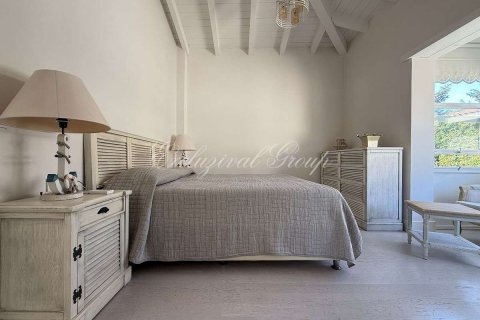 Villa 6+1 Çeşme, İzmir, Türkiye №212146 - 17