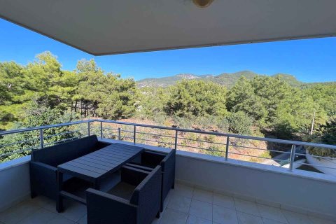 2+1 Apartment  in Alanya, Antalya, Turkey No. 228517