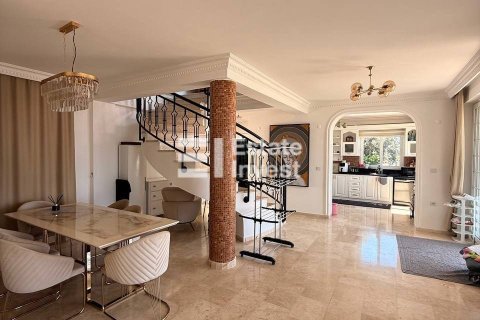 3+1 Villa  in Alanya, Antalya, Türkei Nr. 228522 - 3