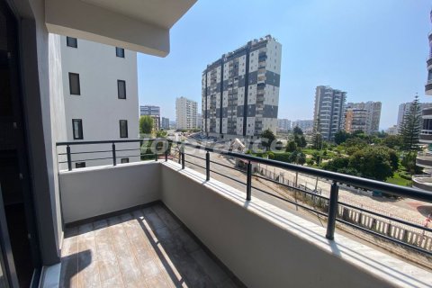 آپارتمان در Mersin ، ترکیه 1 خوابه ، 65 متر مربع. شماره 227771 - 11