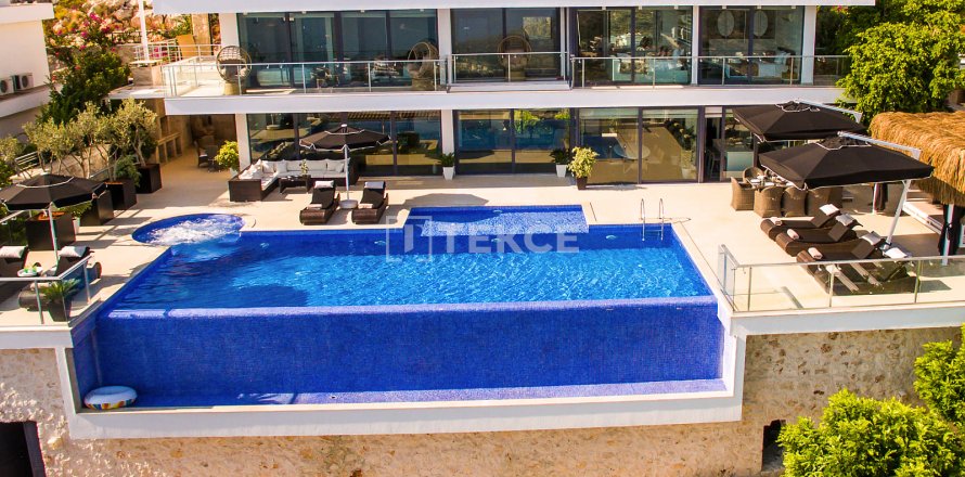 4+1 Villa  i Kas, Antalya, Tyrkia Nr. 221600