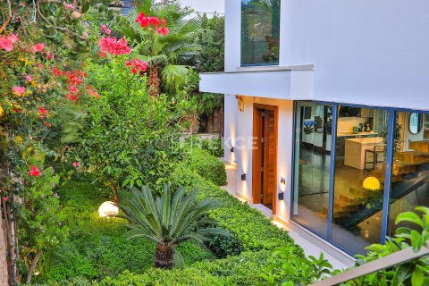 4+1 Villa  i Kas, Antalya, Tyrkia Nr. 221600 - 22