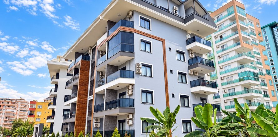 Apartment in Mahmutlar, Antalya, Turkey No. 237973