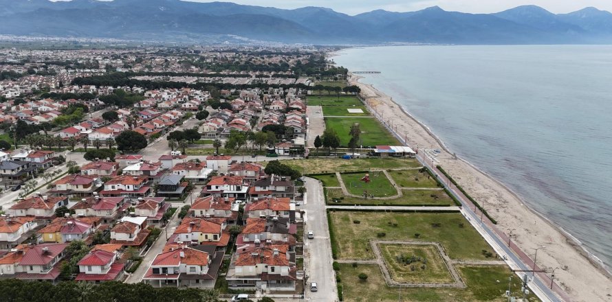 2+1 Villa i Kusadasi, Aydin, Turkiet Nr. 225500