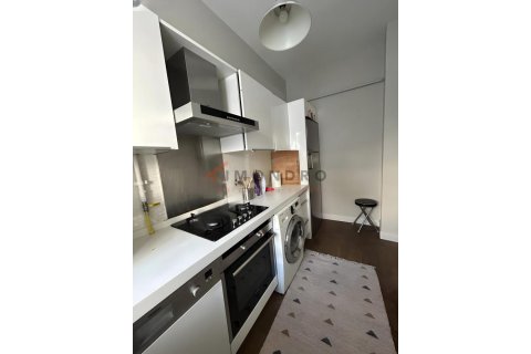 2+1 Lägenhet  i Besiktas, Istanbul, istanbul, Turkiet Nr. 226886 - 13