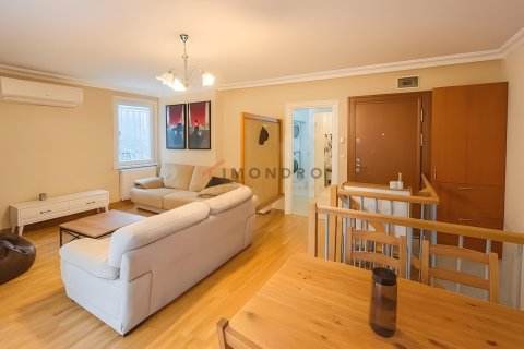 2+1 Lägenhet i Besiktas, Istanbul, istanbul, Turkiet Nr. 226887 - 3