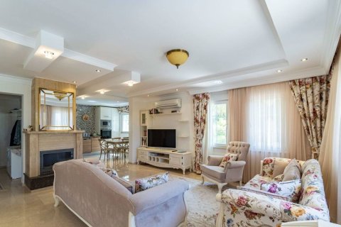 Villa for sale  in Avsallar, Antalya, Turkey, 4 bedrooms, 290m2, No. 226888 – photo 5