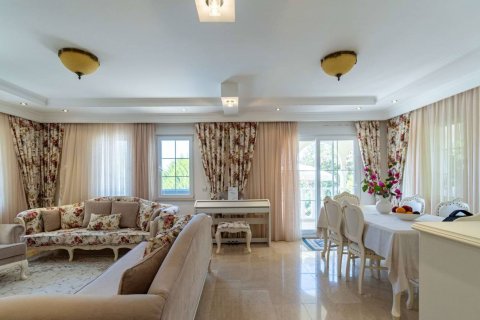 Villa for sale  in Avsallar, Antalya, Turkey, 4 bedrooms, 290m2, No. 226888 – photo 2