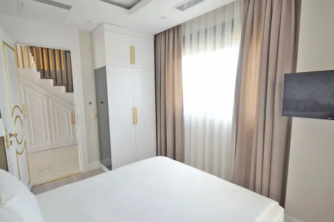 6+1 Lägenhet  i Dosemealti, Antalya, Turkiet Nr. 223912 - 2