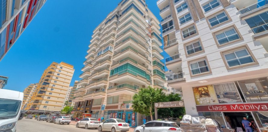 1+0 Apartment in Mahmutlar, Antalya, Turkey No. 225049