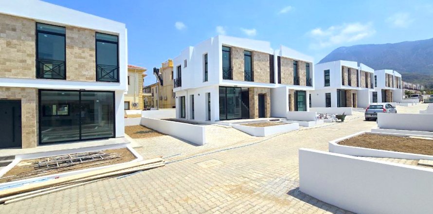 3+1 Lägenhet  i Dogankoy, Girne,  Nr. 214609