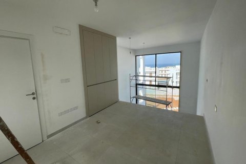 2+1 Takvåning  i Esentepe, Girne,  Nr. 214605 - 9