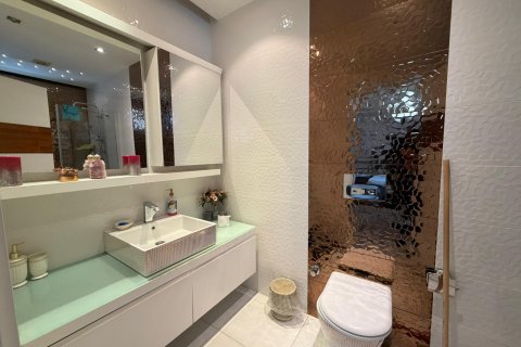 Apartment for sale in Alanya, Antalya, Turkey, 180m2, No. 224469 – photo 13