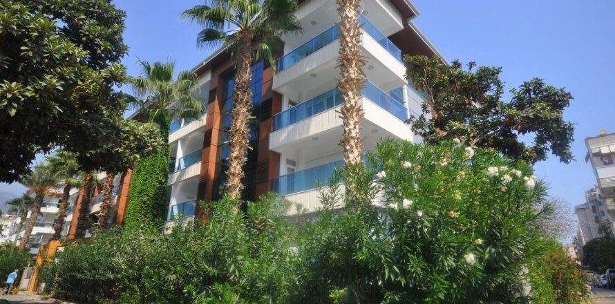 2+0 Penthouse  in Alanya, Antalya, Turkey No. 228633