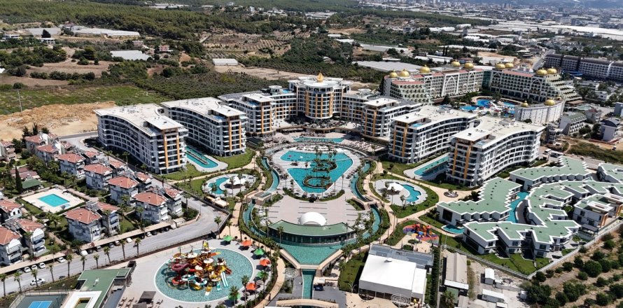 1+0 Apartment in Turkler, Alanya, Antalya, Turkey No. 226724