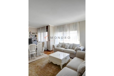 4+1 Apartment  in Kadikoy, Istanbul, Turkey No. 226880